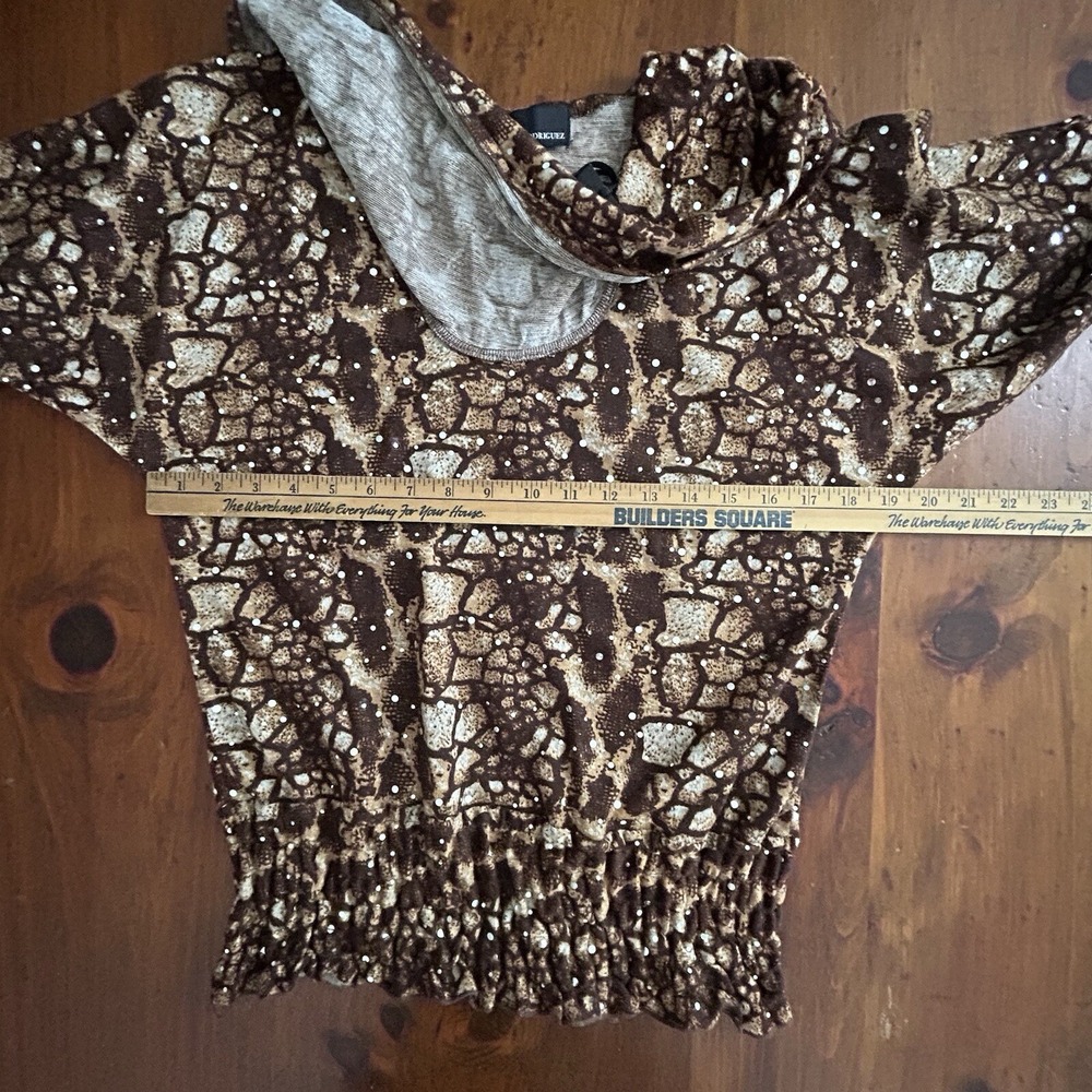 ISABELLA RODRIGUEZ New Animal Print Alligator TOP S Cowl Blouse Chic Maximalist - Picture 7 of 17
